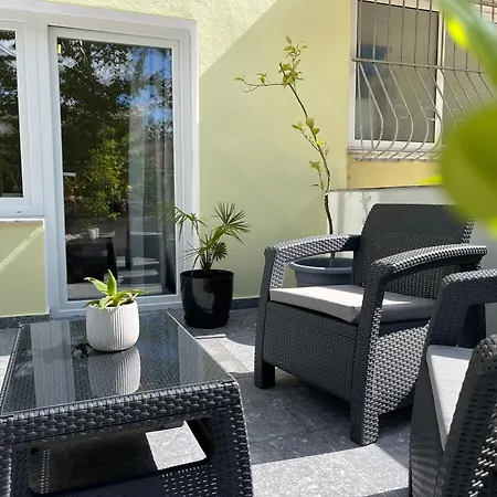 Apartment Nea Terrace View Tirana